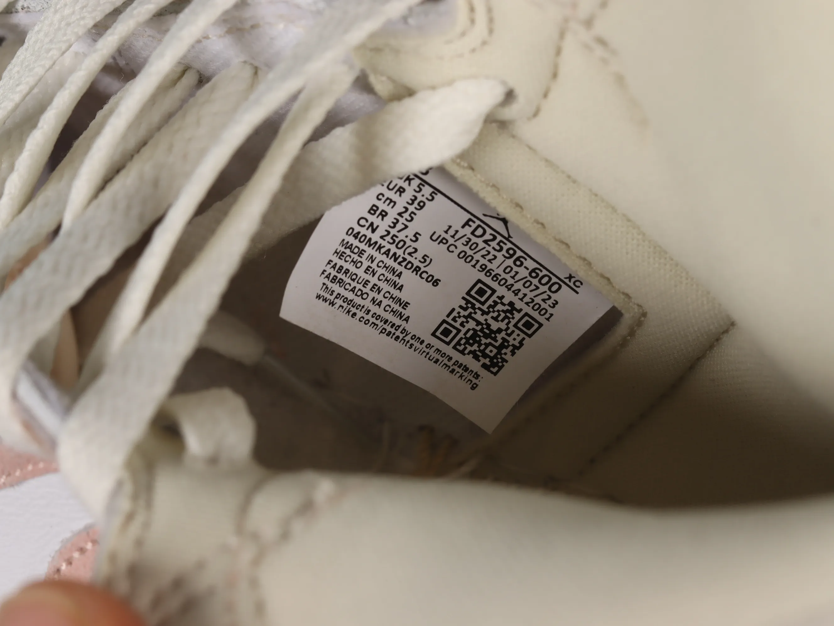 All categories Air Jordan Jordan series basketball shoes Air Jordan 1 High P version Air Jordan 1 High OG "Washed Pink" AJ1 Joe 1 washed pink high-top basketball shoes FD2596-600